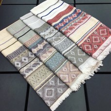 وشاح ايطالي ماركة فرزاتشي 